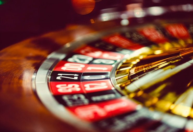 Layar login aplikasi mobile raja poker88 dengan deposit melalui DANA dan GoPay